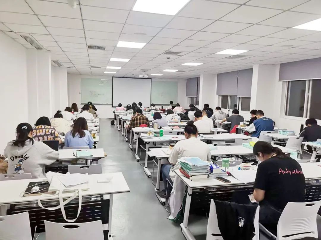 東吳教育目前已在安徽和貴州設(shè)置培訓(xùn)中心，